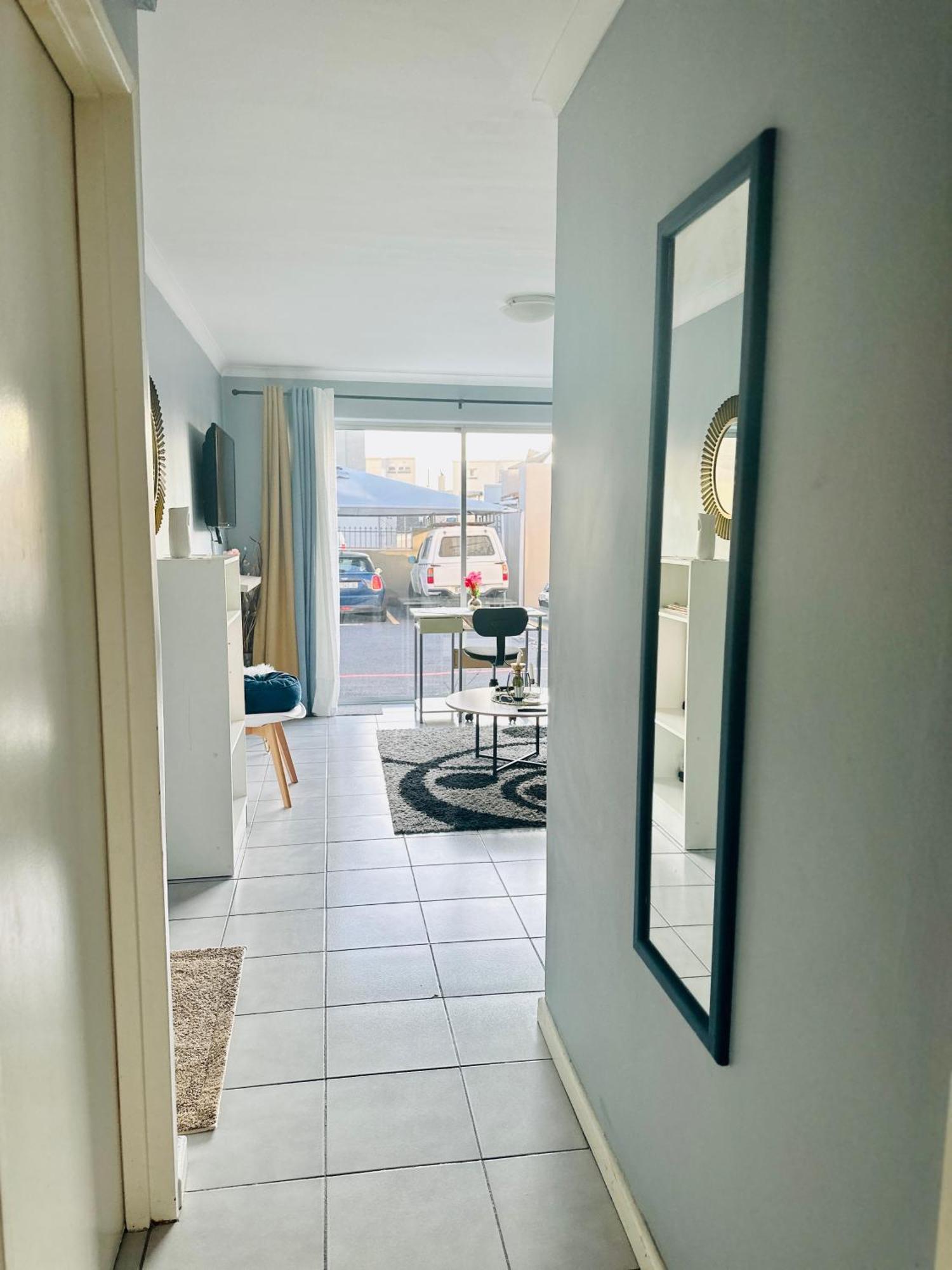 Caline Vip Apartments, Beach Close Bloubergstrand Exterior photo