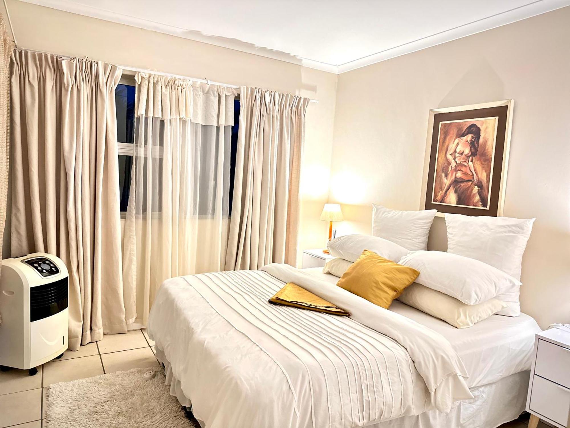 Caline Vip Apartments, Beach Close Bloubergstrand Exterior photo