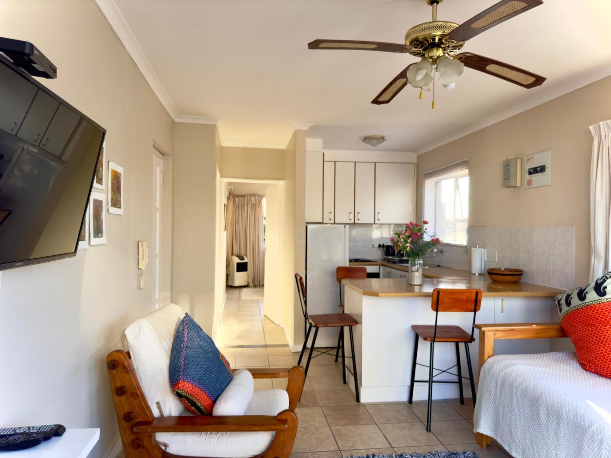 Caline Vip Apartments, Beach Close Bloubergstrand Exterior photo