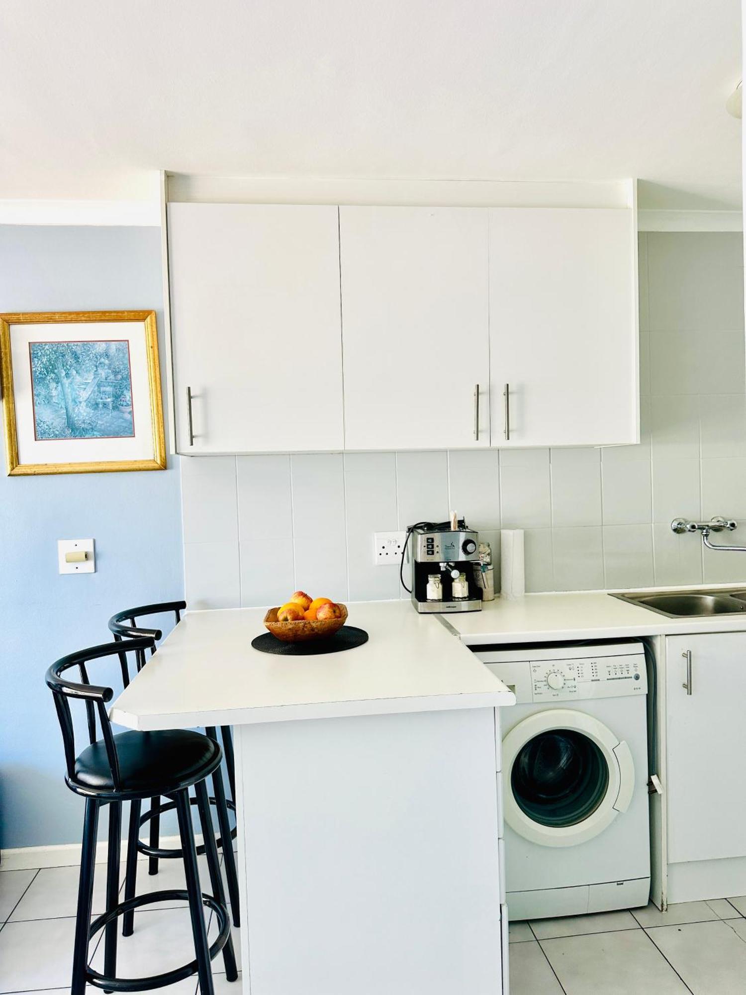 Caline Vip Apartments, Beach Close Bloubergstrand Room photo