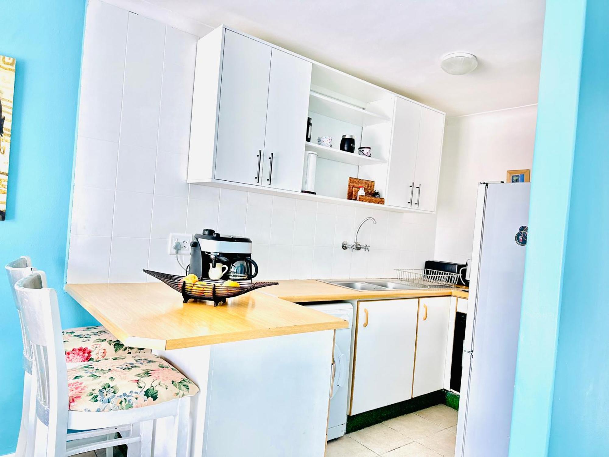 Caline Vip Apartments, Beach Close Bloubergstrand Exterior photo